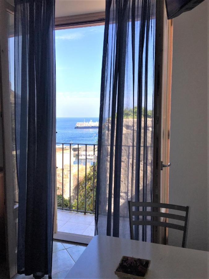 Casa Mafalda B&B 利帕里 外观 照片